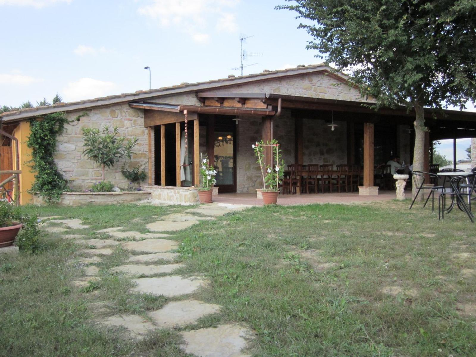 Pietra Maula Agriturismo Кастельраймондо Экстерьер фото